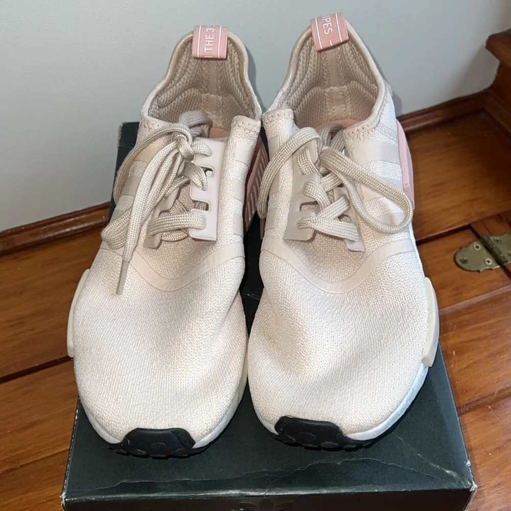 Adidas NMD R1 - Picture 3 of 13